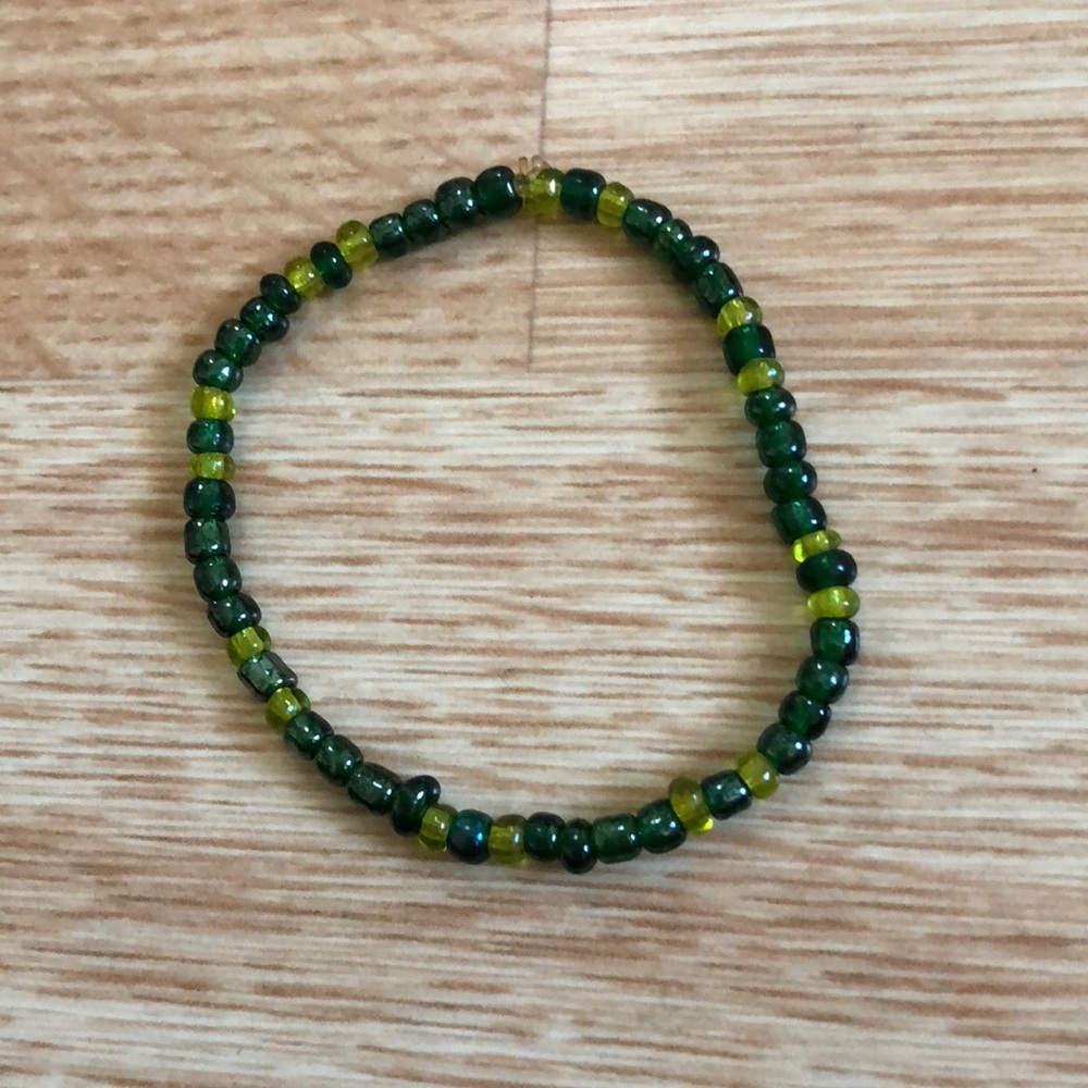 Bracelets - Picture 7 of 8
